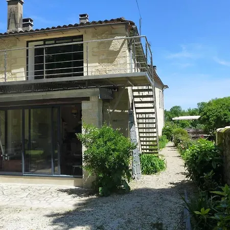 Alojamento de Acomodação e Pequeno-almoço Ygeia Flaujagues