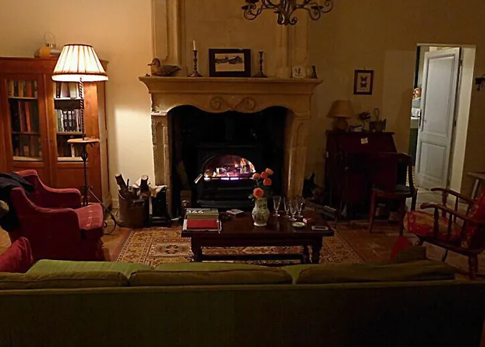 Ygeia Bed & Breakfast Flaujagues