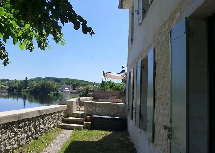 Ygeia Bed & Breakfast 3*